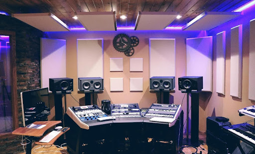 Atlantis Record Label Smile Productions Taking Artists to the Global Stage